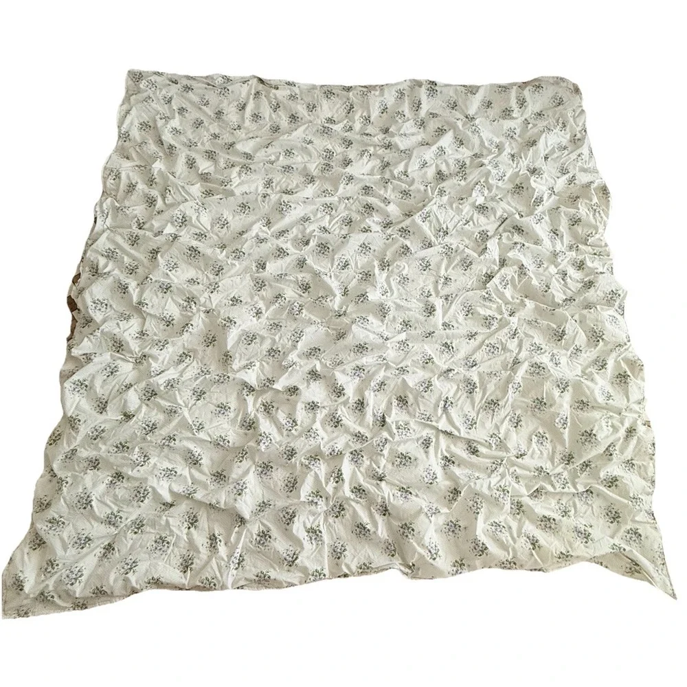 Vintage‎ Handmade Floral Tied Quilt Comforter Cottage Twin 74x76